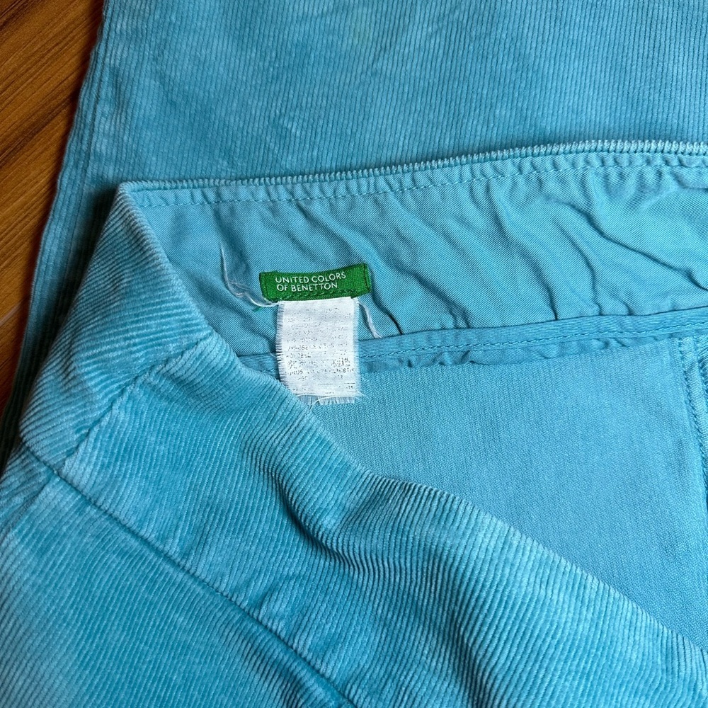 United Colors Of Benetton Teal Skirt. - Picture 6 of 7